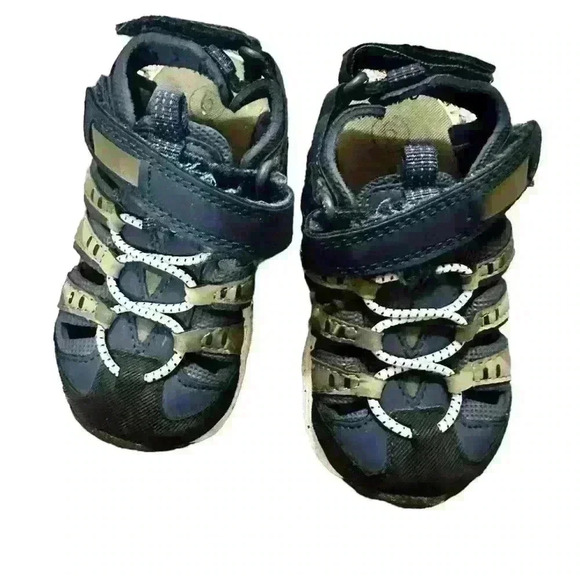 Cat and Jack Little Boy Sandals - Picture 1 of 3